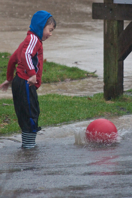 puddle play