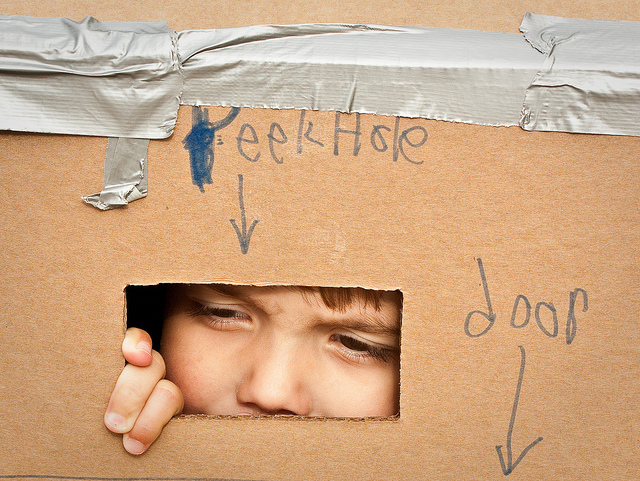 Cardboard box play via The Risky Kids